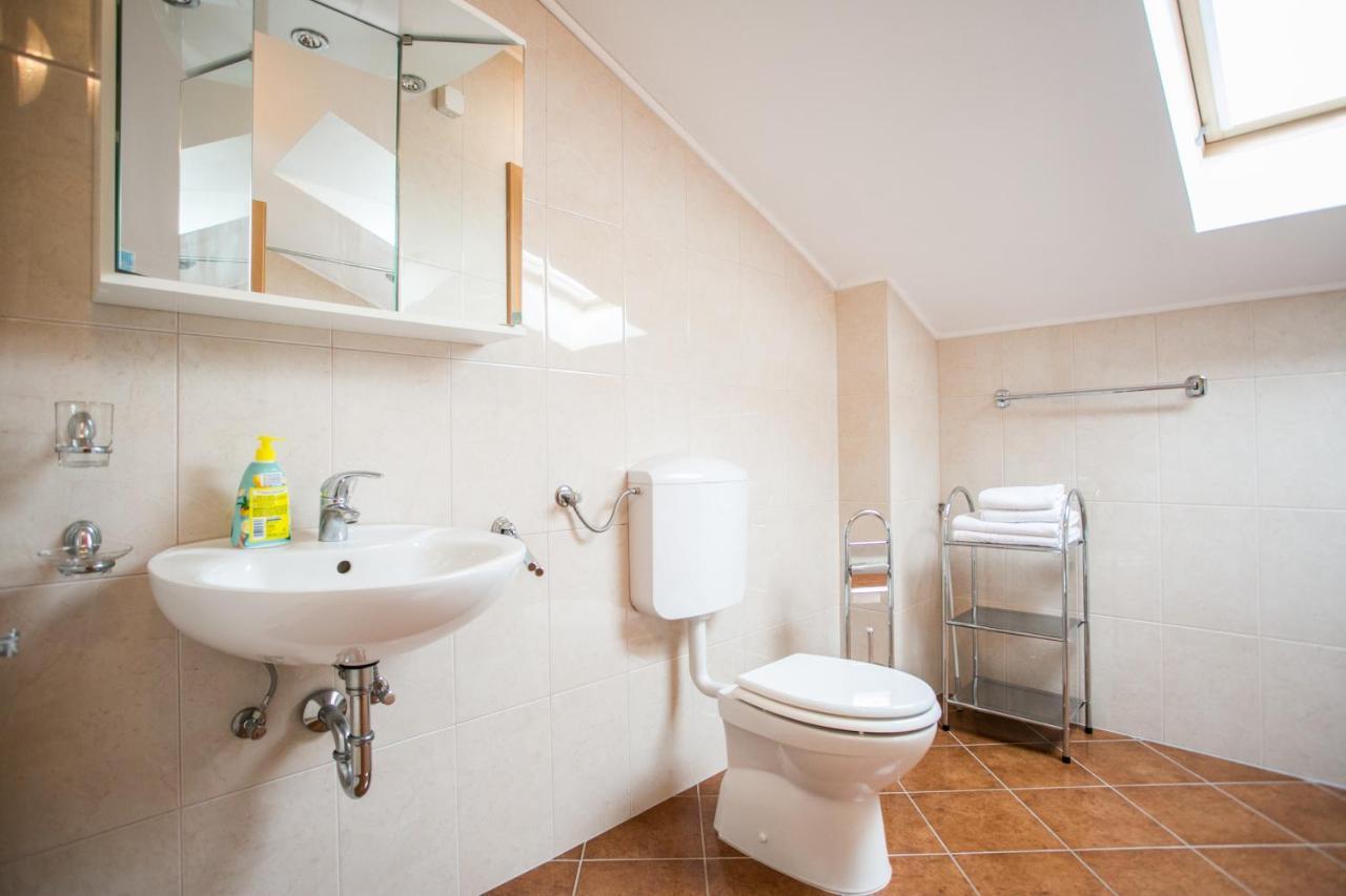 Apartments Bili Trogir Luaran gambar