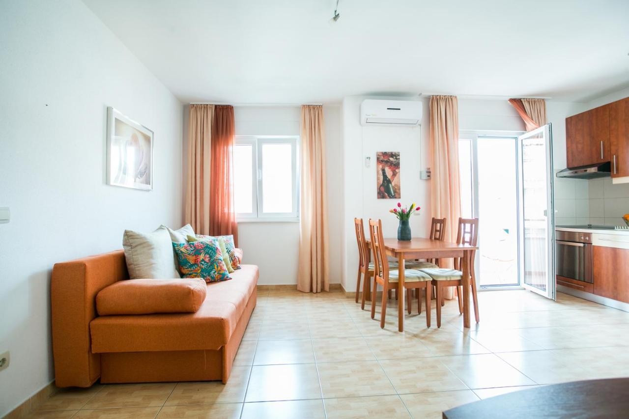 Apartments Bili Trogir Luaran gambar